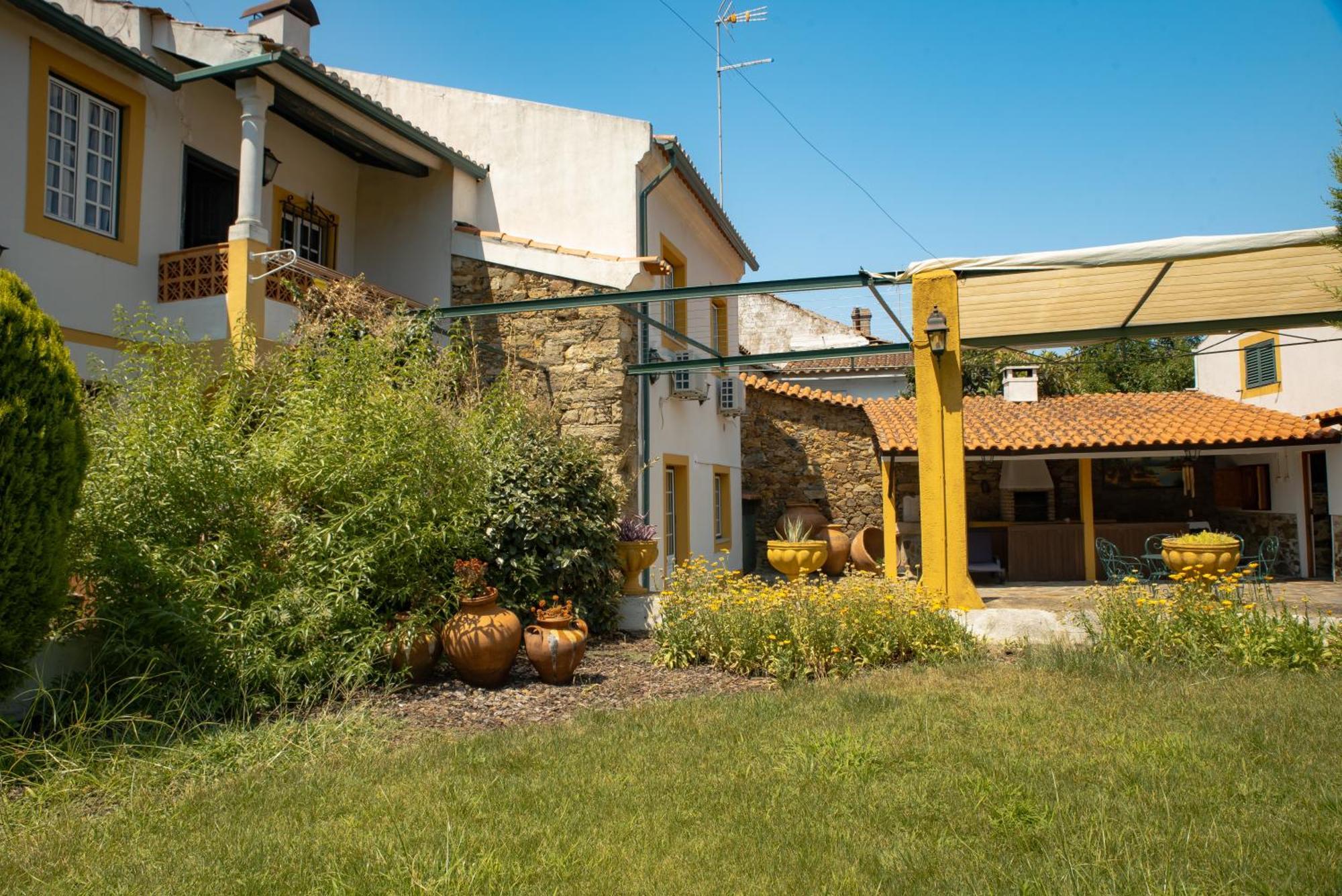 A Sobreirinha Jacuzzi E Pet Friendly Villa Sobreira Formosa Exterior photo